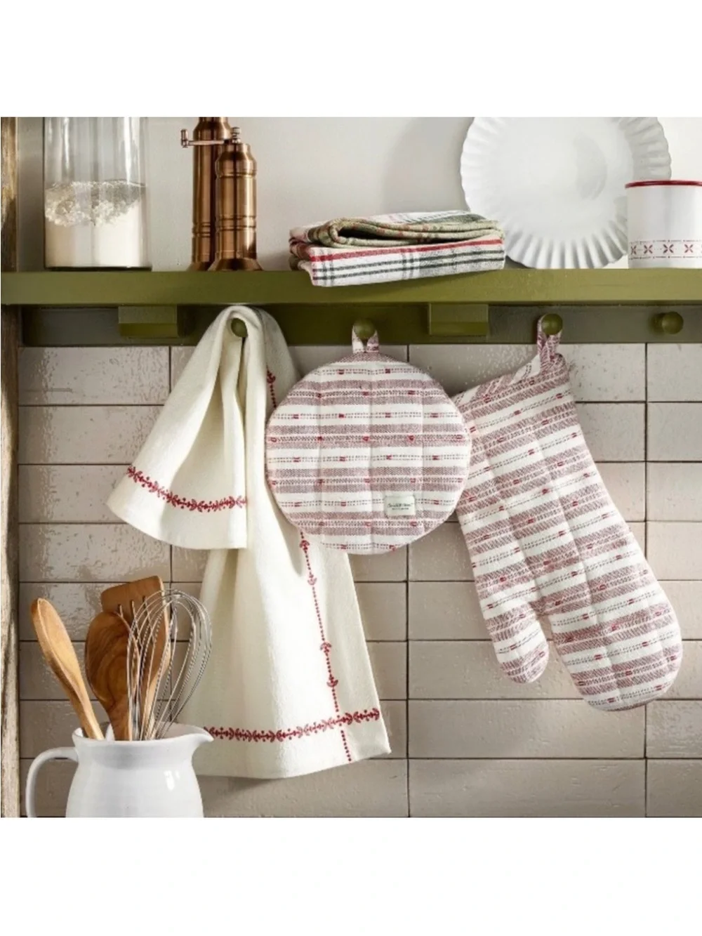 Hearth & Hand 2pc textured
